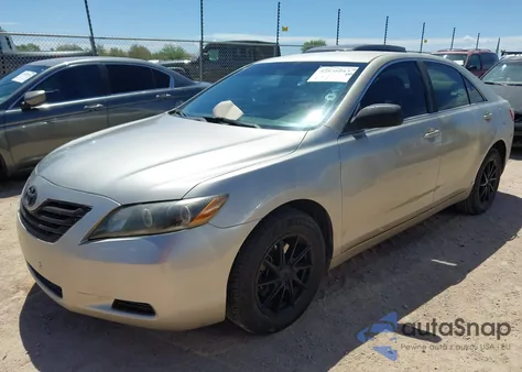 2007 Toyota Camry Ce z USA, uszkodzony, nr VIN 4T1BE46K07U662153